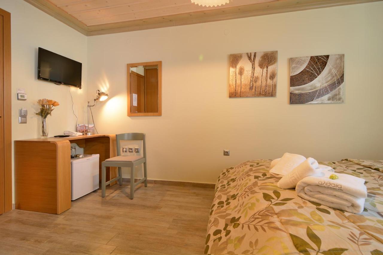 Dilofo Hotel Luxury Suites ภายนอก รูปภาพ